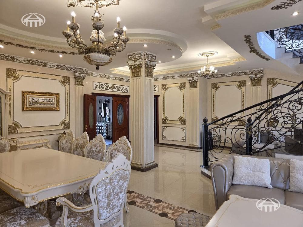 Office · 594 m² · Ajapnyak