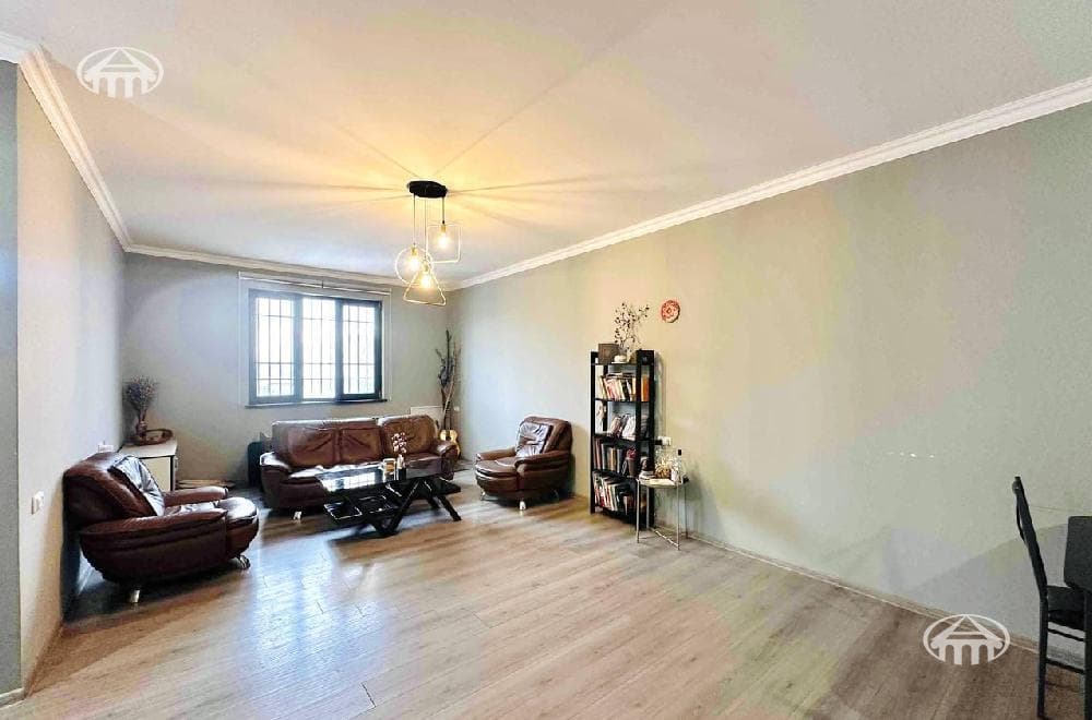 Квартира · 3 комн. · 88 м² · Арабкир