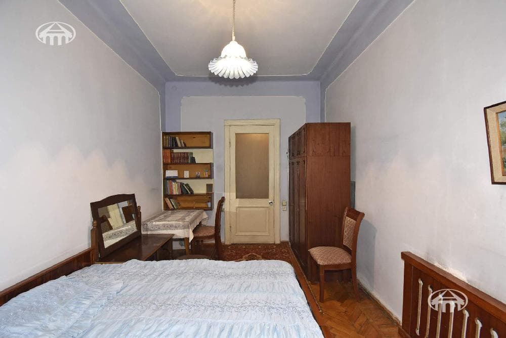 Квартира · 3 комн. · 82 м² · Арабкир