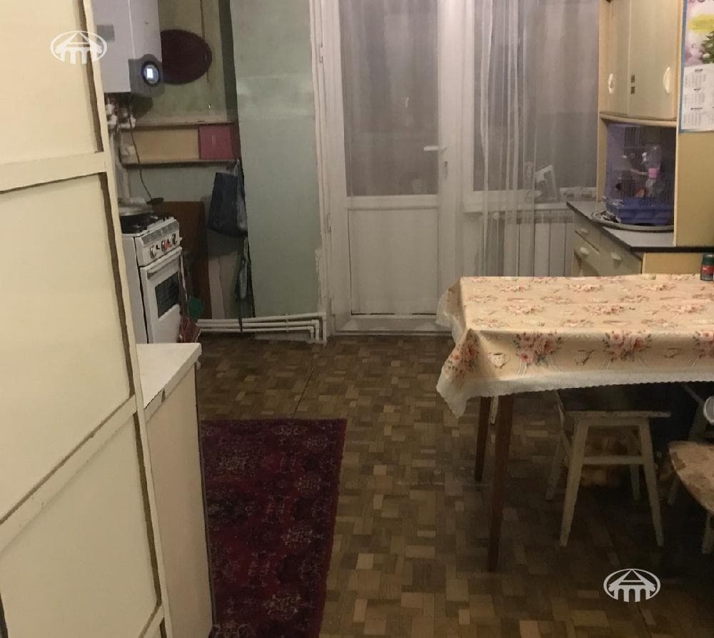 Квартира · 3 комн. · 80 м² · Арабкир