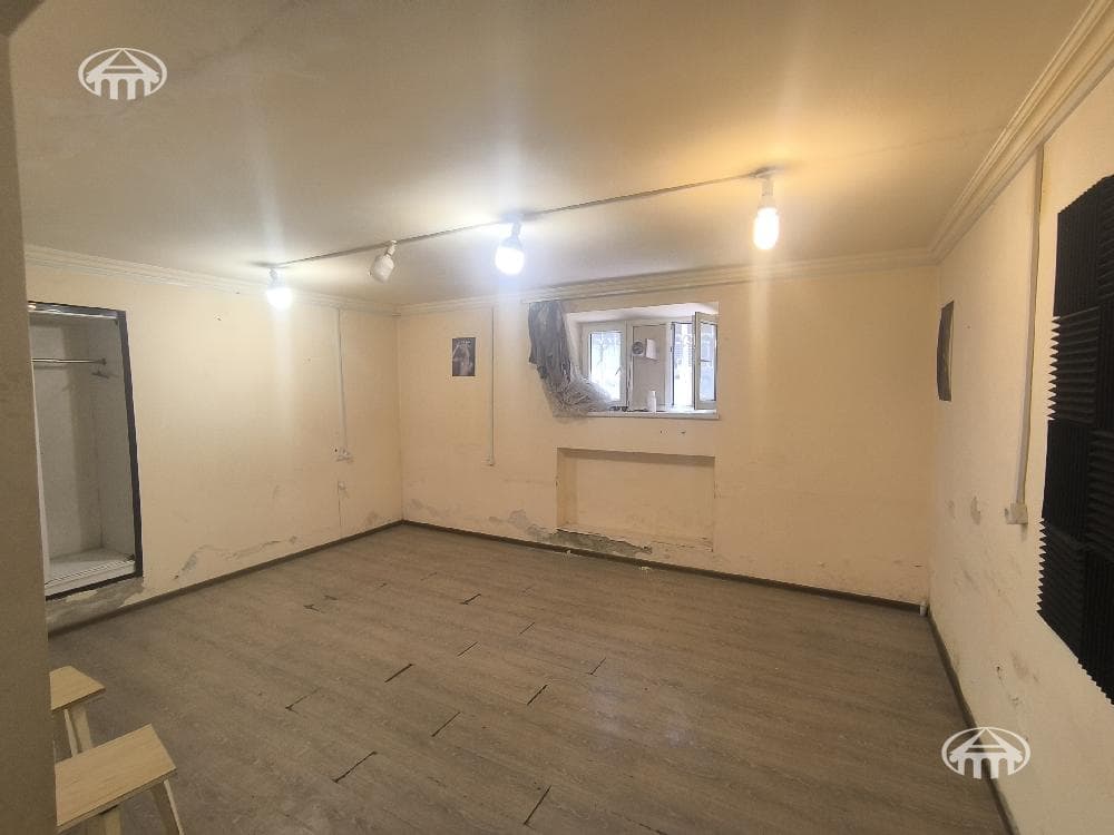 Office · 27 m² · Arabkir
