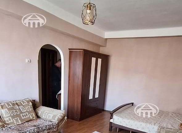 Բնակարան · 1 սեն. · 42 մ² · Շենգավիթ