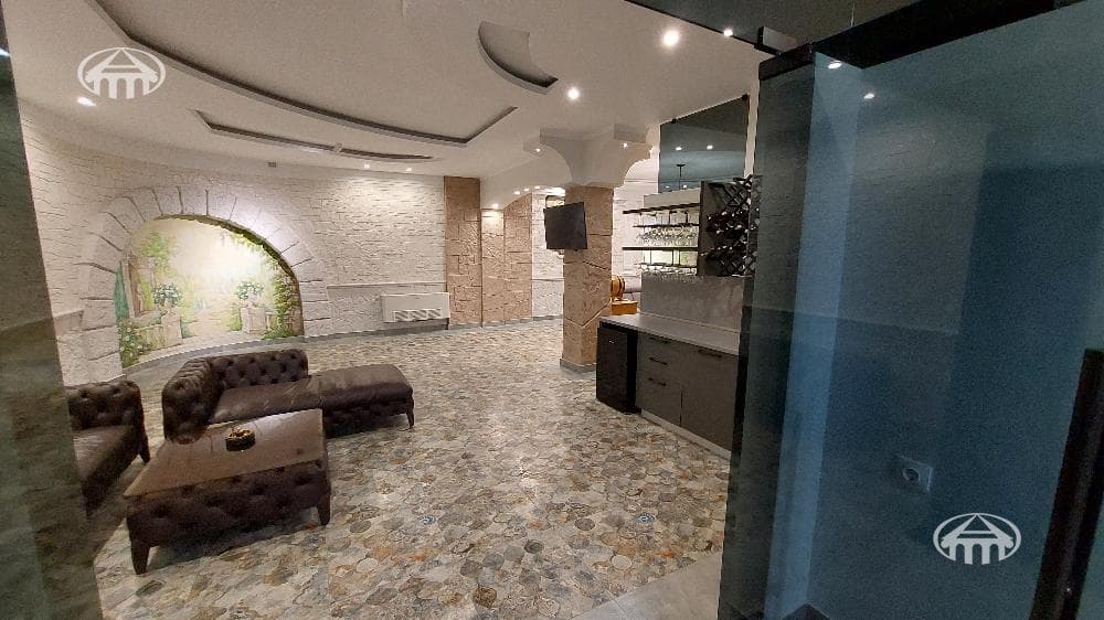 Mansion · 5 rooms · 600 m² · Davtashen