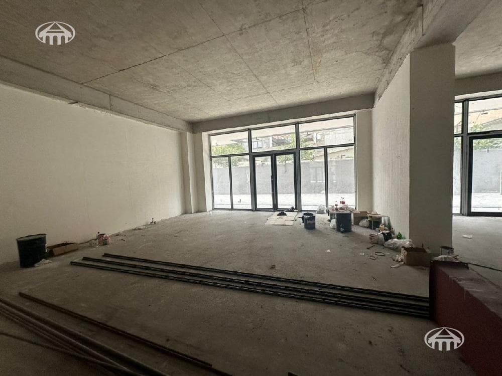 Магазин · 371,28 м² · Арабкир
