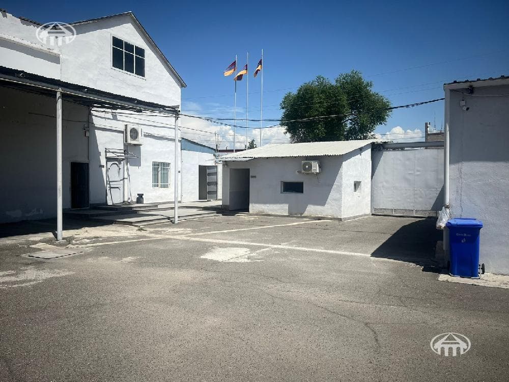 Other · 8,111 m² · Masis