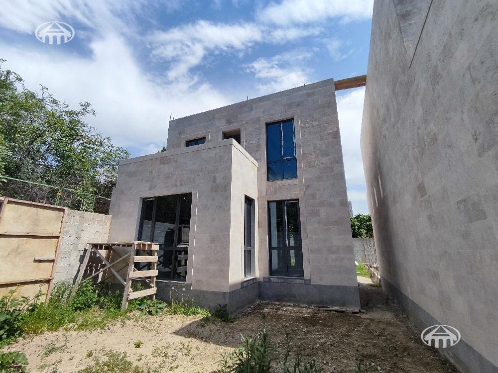 Mansion · 5 rooms · 198 m² · Kanaker-Zeytun