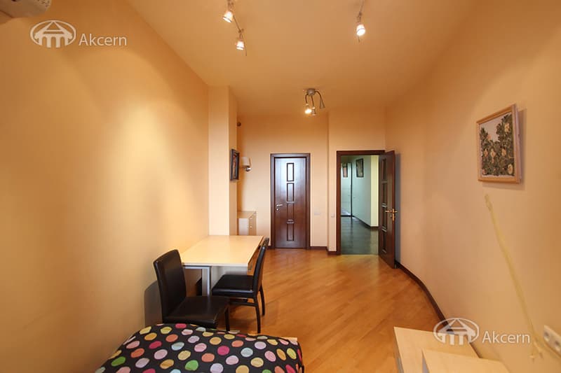 Квартира · 4 комн. · 185 м² · Арабкир — фото 7 из 29