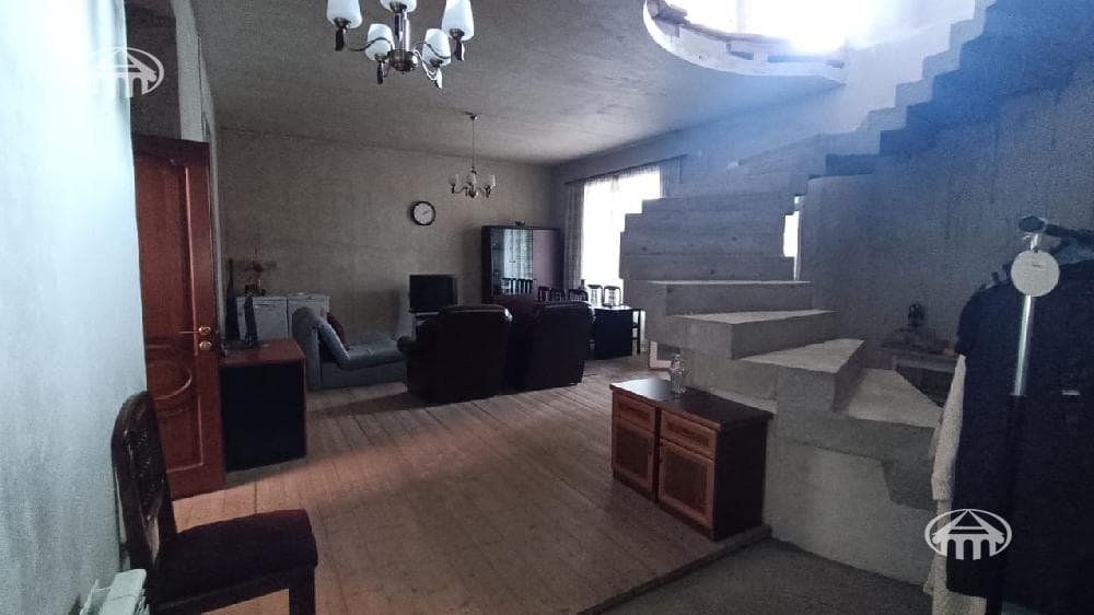 Квартира · 5 комн. · 227 м² · Гюмри