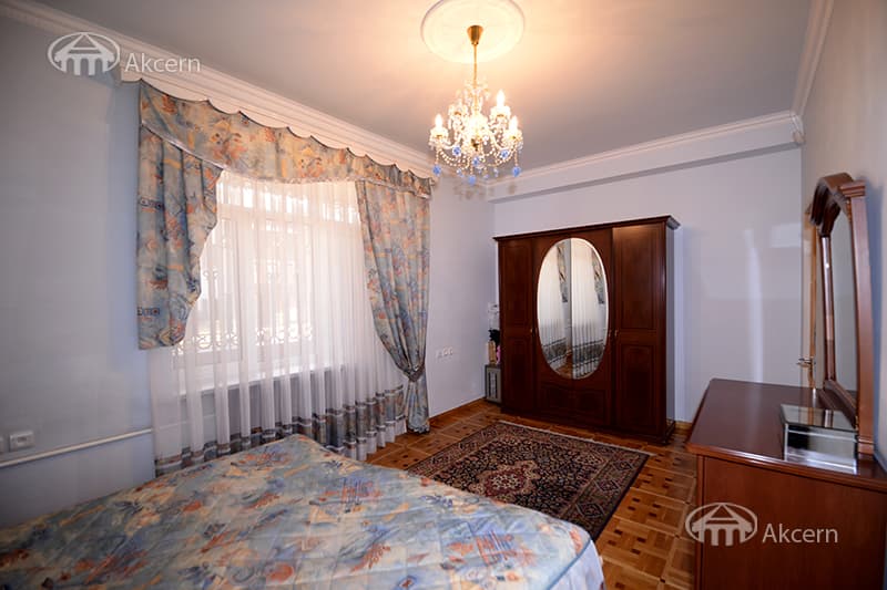 Mansion · 9 rooms · 777 m² · Malatia-Sebastia