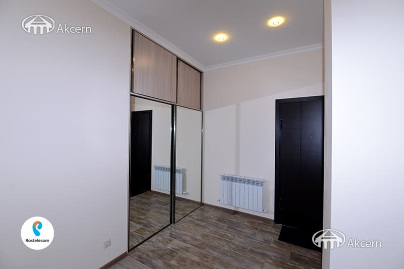 Квартира · 2 комн. · 86 м² · Кентрон