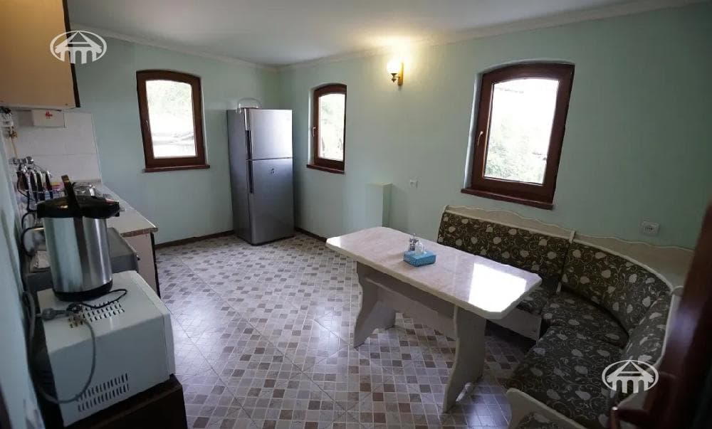 Квартира · 5 комн. · 170 м² · Кентрон