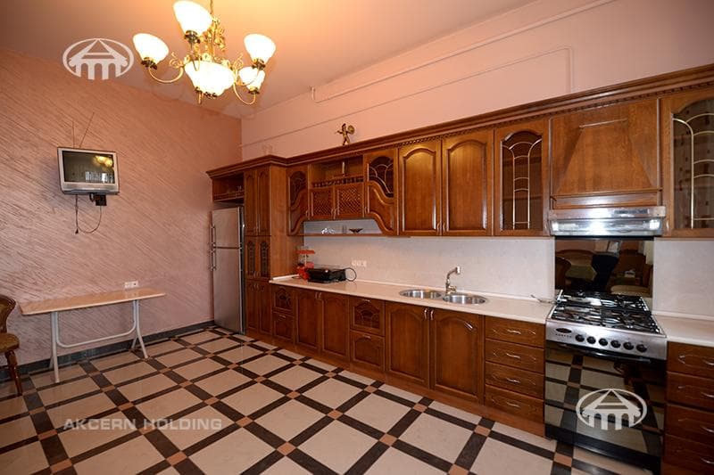 Особняк · 6 комн. · 586 м² · Норк-Мараш