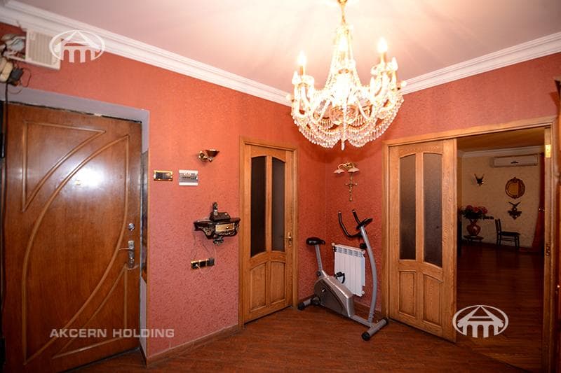 Apartment · 3 rooms · 87 m² · Arabkir