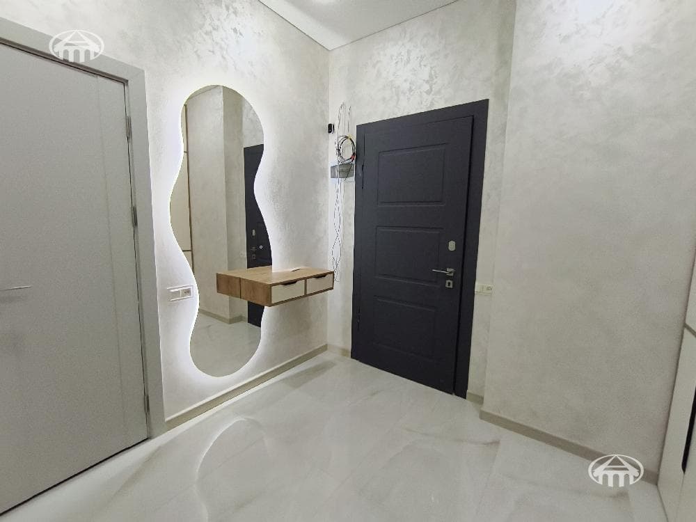 Квартира · 2 комн. · 57 м² · Арабкир