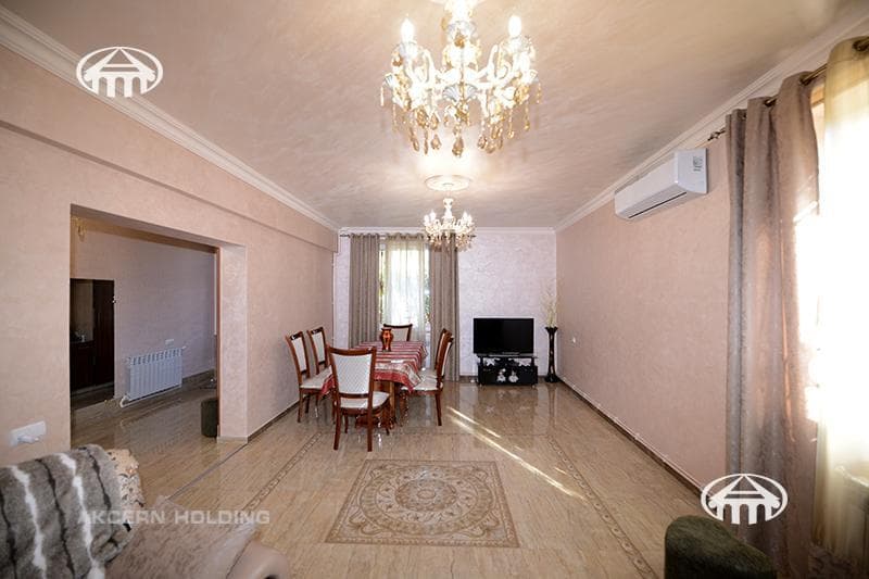Mansion · 240 m² · Davtashen