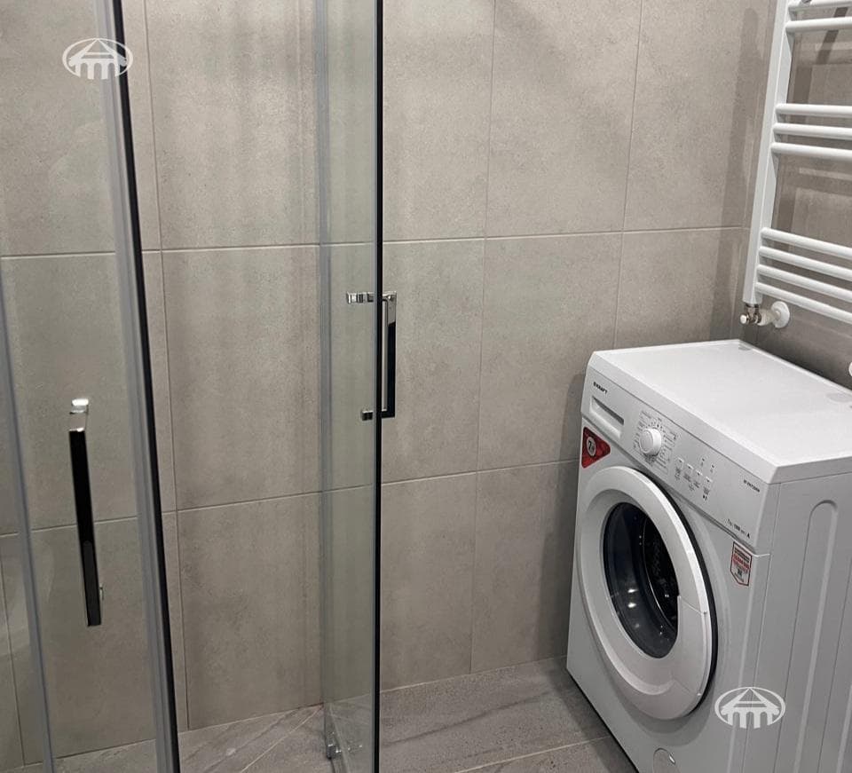 Квартира · 2 комн. · 56 м² · Кентрон