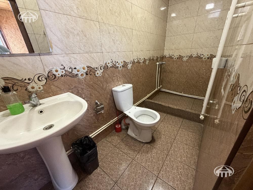 Hotel · 9 rooms · 380 m² · Shengavit