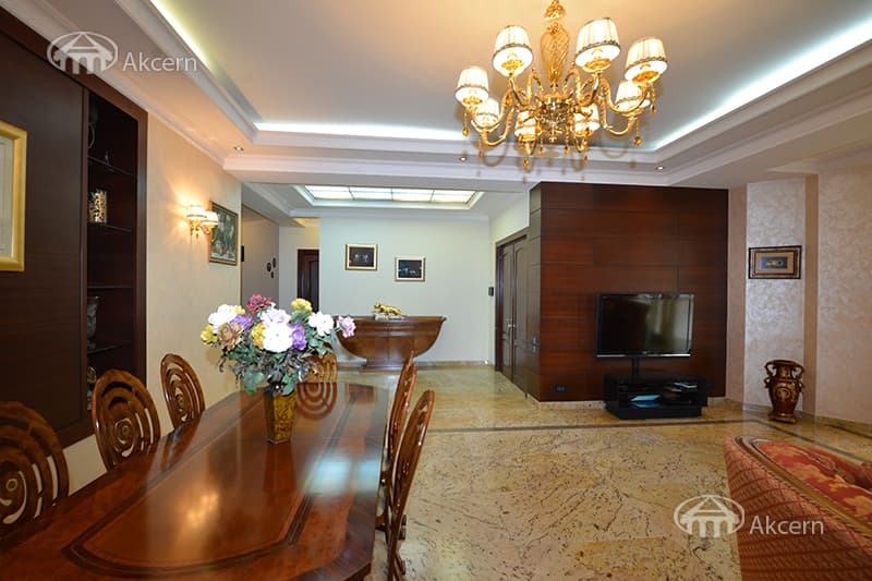 Առանձնատուն · 5 սեն. · 745 մ² · Արաբկիր