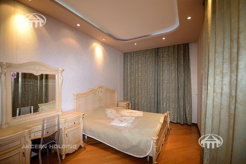 Квартира · 3 комн. · 120 м² · Арабкир
