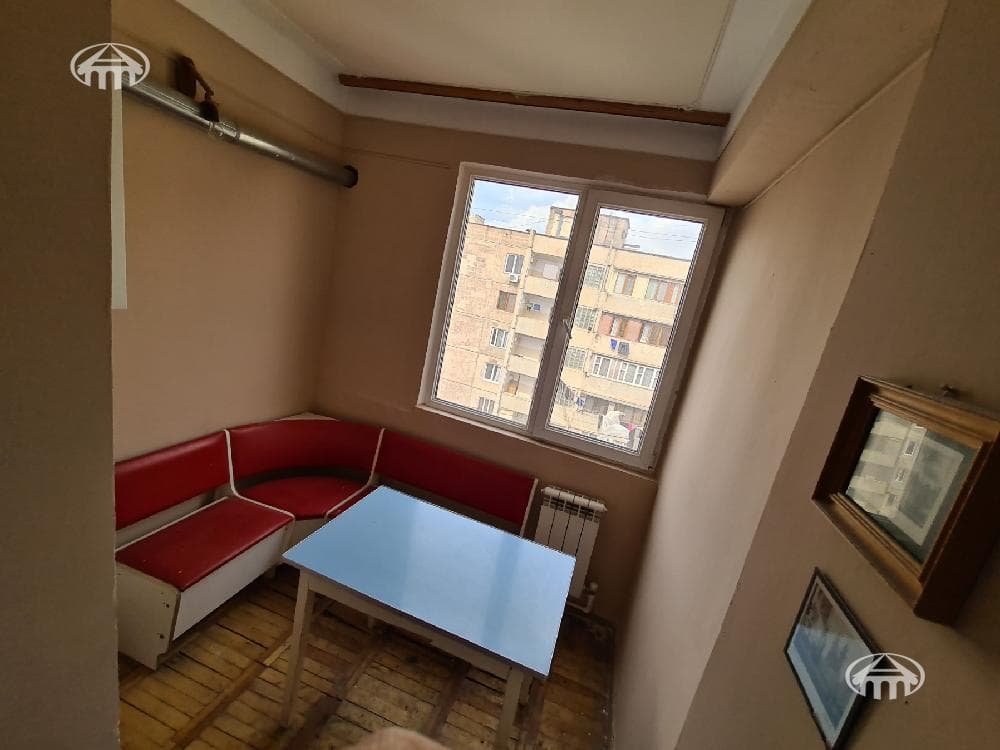 Apartment · 2 rooms · 60 m² · Avan