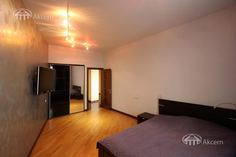 Квартира · 4 комн. · 185 м² · Арабкир — фото 11 из 29