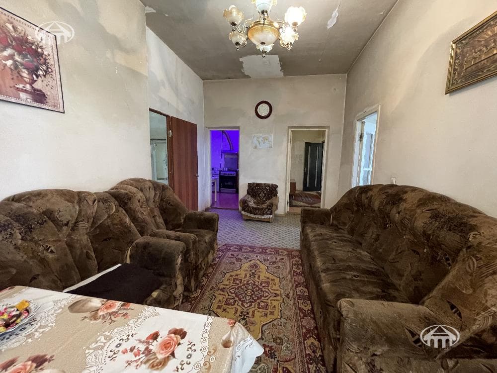 Առանձնատուն · 210 մ² · Աբովյան