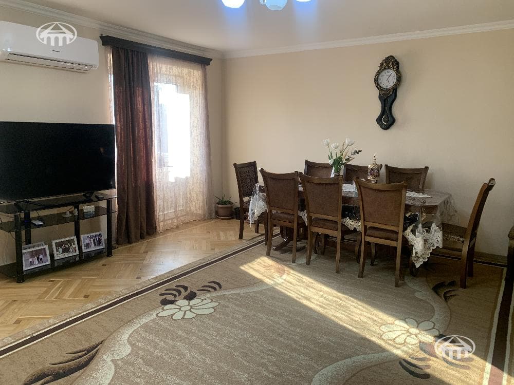 Квартира · 70 м² · Шенгавит