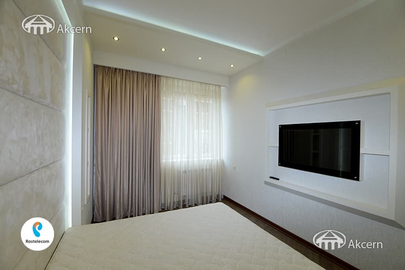 Apartment · 3 rooms · 95 m² · Kentron