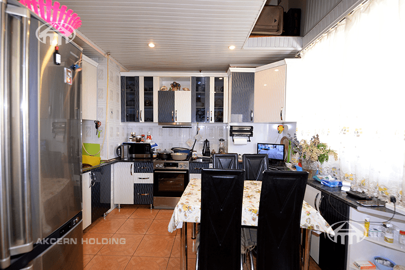 Квартира · 5 комн. · 164 м² · Кентрон