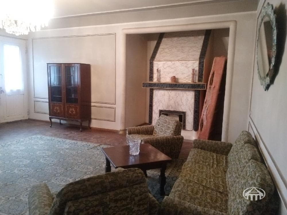 House · 5 rooms · 220 m² · Arabkir