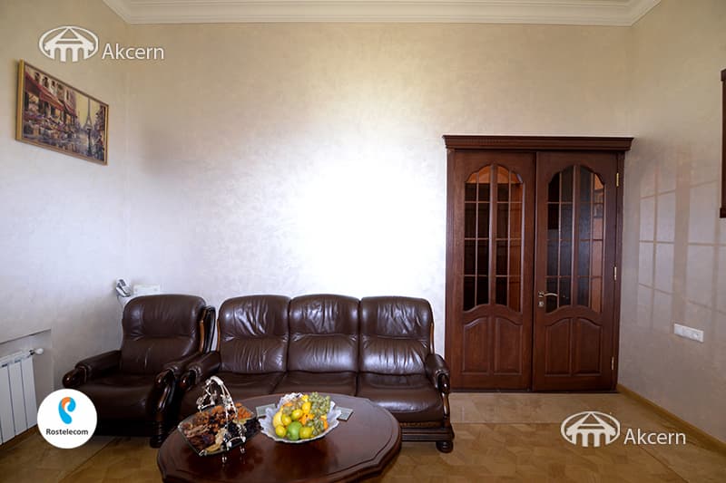 Квартира · 5 комн. · 120 м² · Кентрон