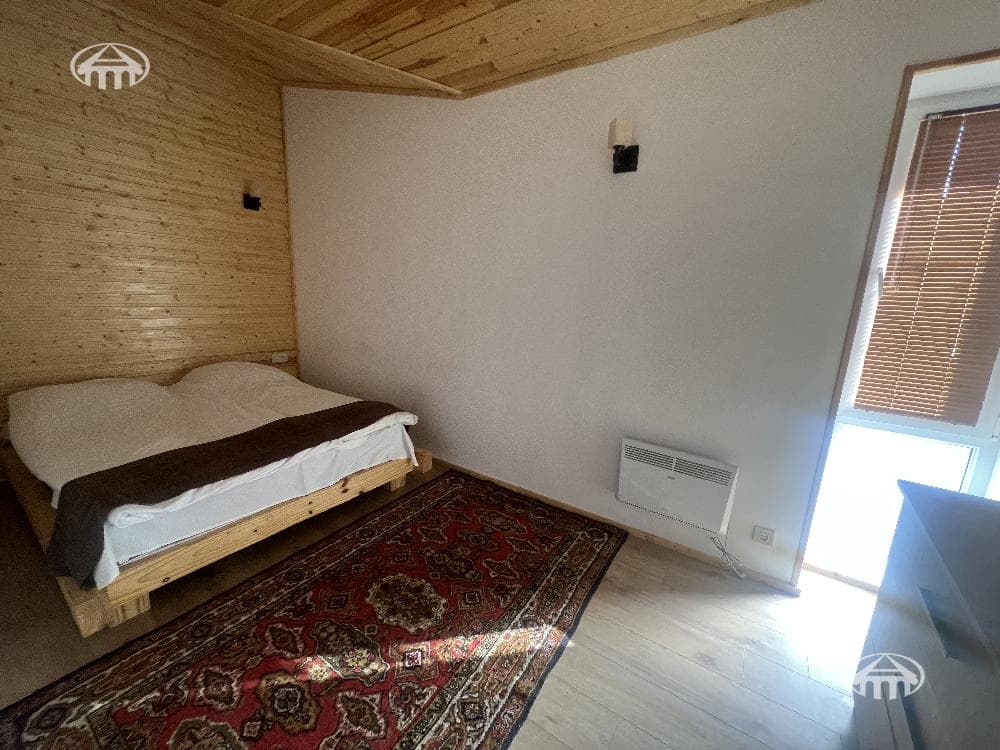 Hotel · 9 rooms · 1,200 m² · Djrvej