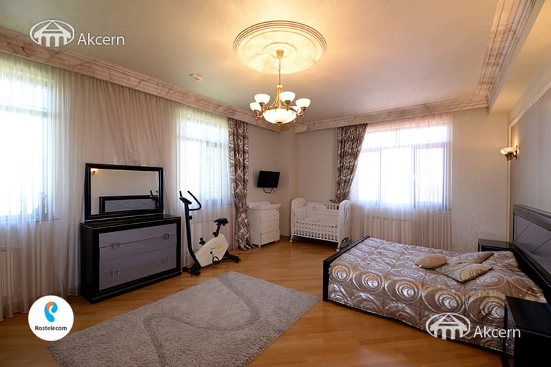 Mansion · 7 rooms · 729 m² · v. Arinj