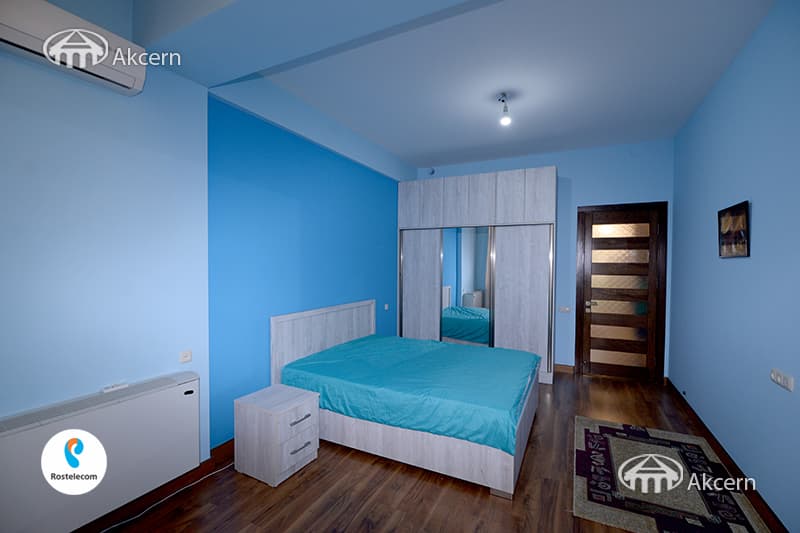 Дом · 7 комн. · 418 м² · Арабкир