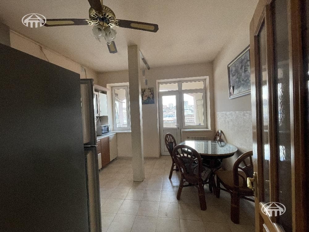 Квартира · 2 комн. · 77 м² · Канакер-Зейтун — фото 3 из 11