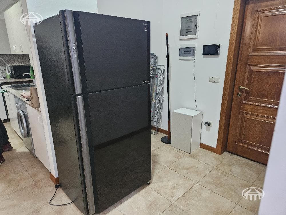 Apartment · 2 rooms · 68 m² · Kentron