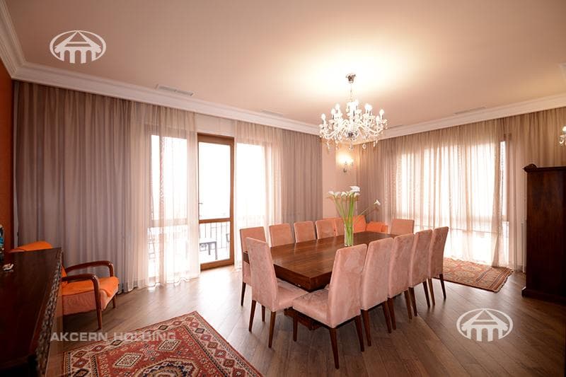Apartment · 5 rooms · 200 m² · Arabkir