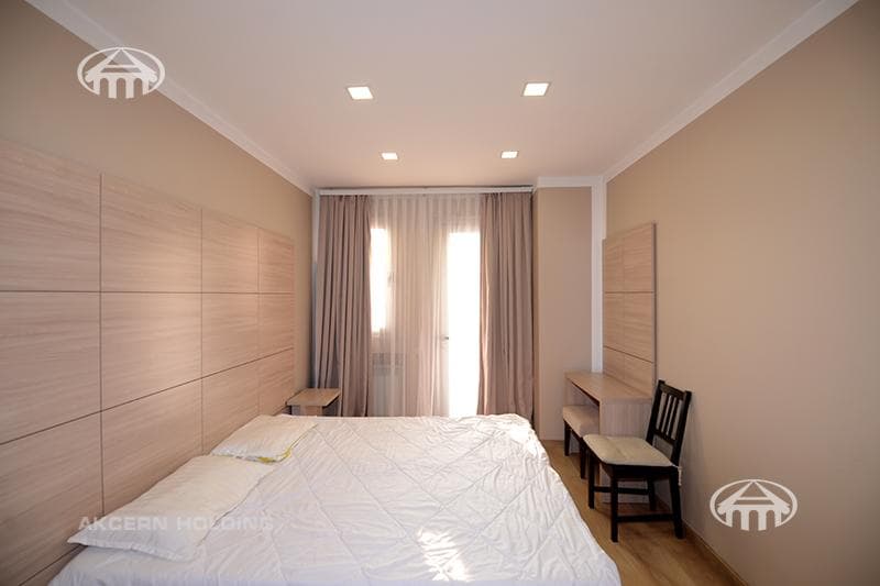 Квартира · 4 комн. · 150 м² · Кентрон