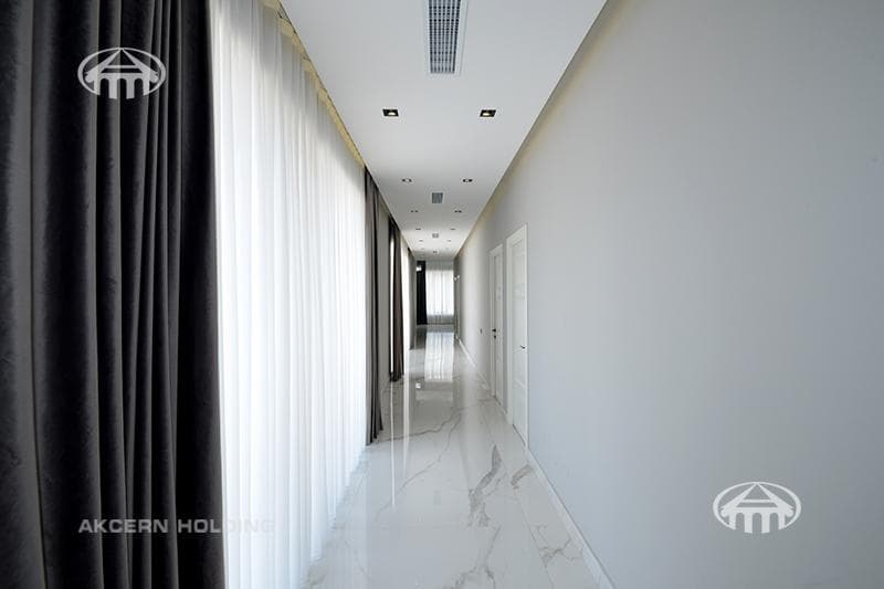 Mansion · 6 rooms · 334 m² · v. Arinj