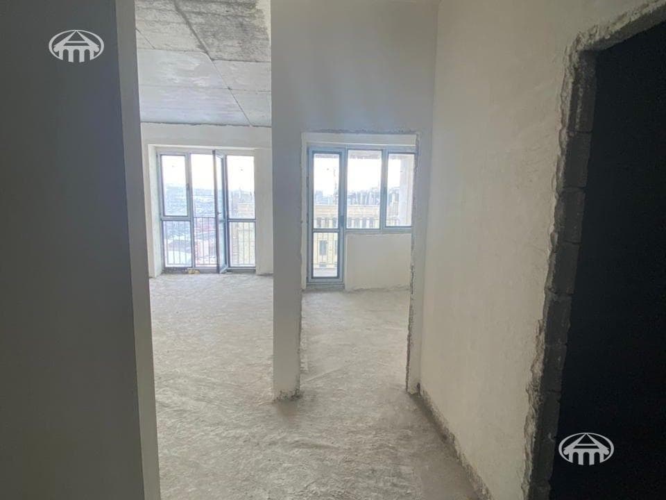 Квартира · 2 комн. · 49 м² · Аван