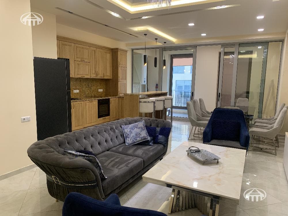 Квартира · 3 комн. · 95 м² · Кентрон
