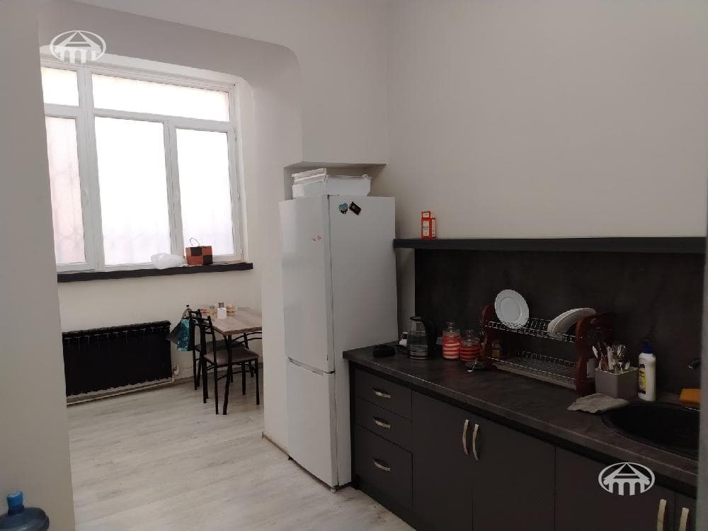 Office · 83 m² · Arabkir