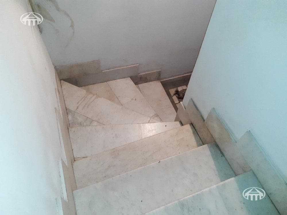 House · 7 rooms · 774 m² · Kanaker-Zeytun