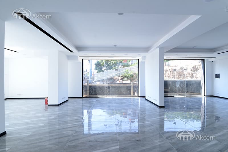 Retail · 140 m² · Davtashen