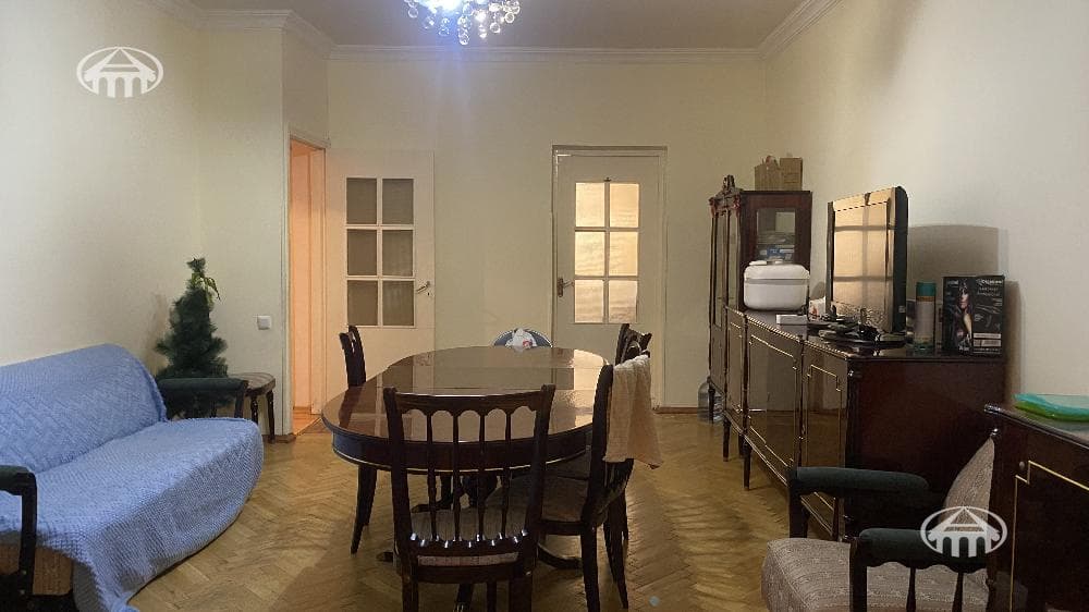 Apartment · 4 rooms · 137 m² · Kentron