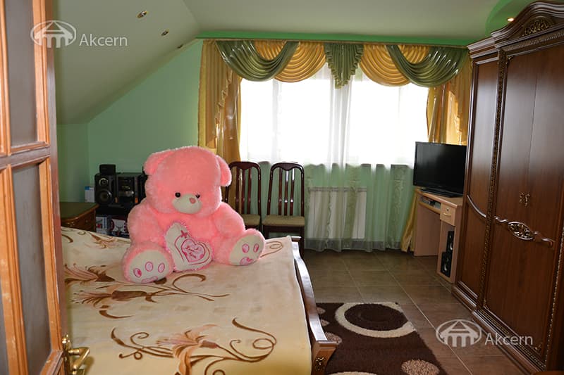 House · 5 rooms · 269 m² · Davtashen