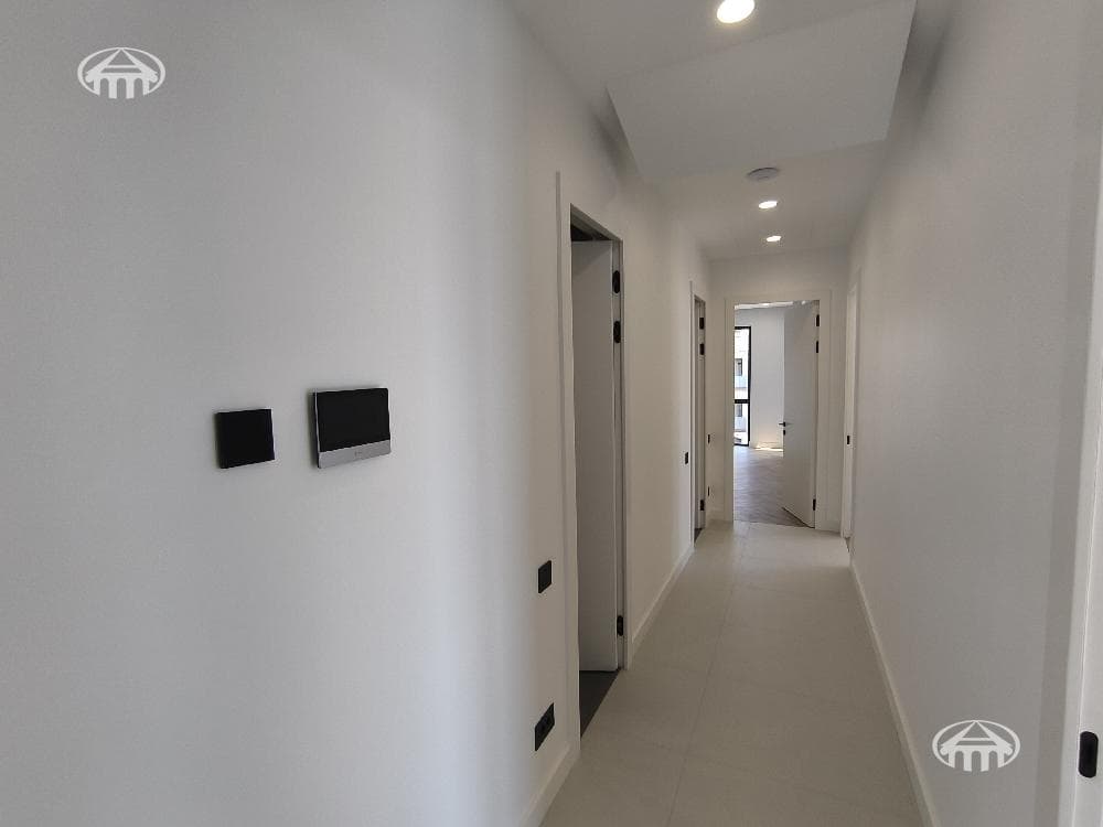 Apartment · 6 rooms · 352 m² · Arabkir