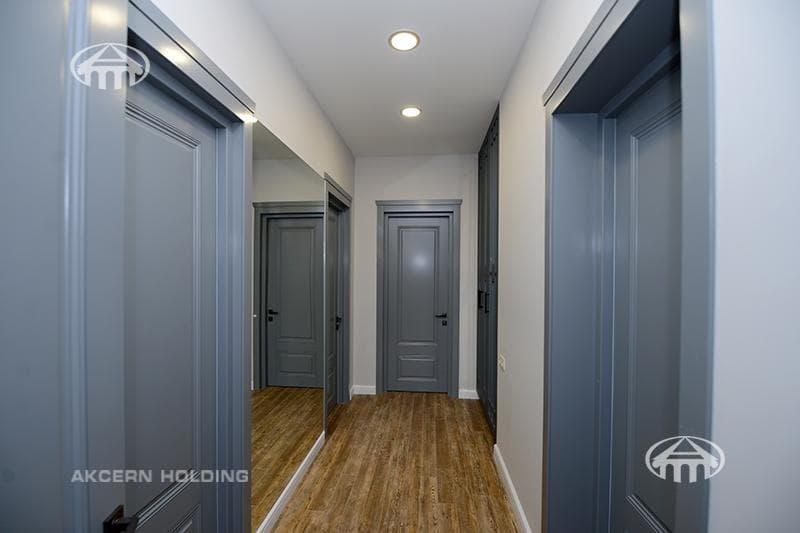 Квартира · 4 комн. · 151 м² · Кентрон