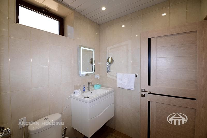 Mansion · 4 rooms · 244 m² · Saghmosavan