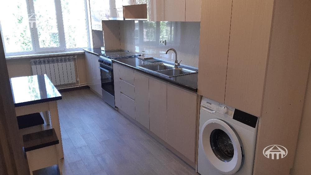 Квартира · 2 комн. · 75 м² · Арабкир